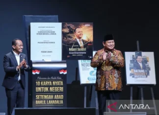 Prabowo Resmikan Acara Peluncuran 10 Buku Karya Bahlil Lahadalia