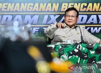Prabowo Sampaikan Alasan Baru Tinjau Lokasi Gempa Flores