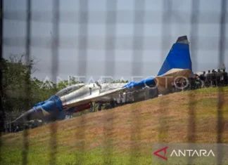 Rem Bermasalah, Sukhoi TNI AU Keluar Landasan di Bandara Hasanuddin