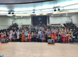 Peringati Hari Tenun Nasional di FIB UI, Wakil Walikota Chandra Rahmansyah Serukan Pentingnya Harmonisasi Keberagaman
