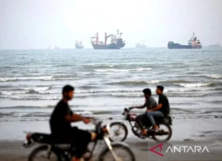 Iran: Selat Hormuz tidak Dibuka selama Trump dan Netanyahu Berkuasa