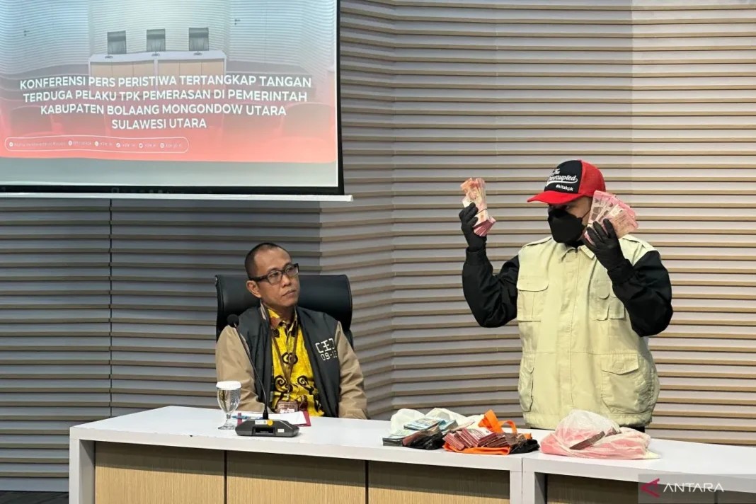 KPK sita Rp200 juta terkait kasus Bupati Bolaang Mongondow Utara