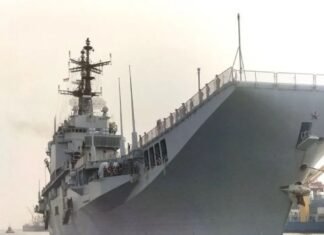 Kapal Induk Giuseppe Garibaldi Akhirnya tiba di Jakarta
