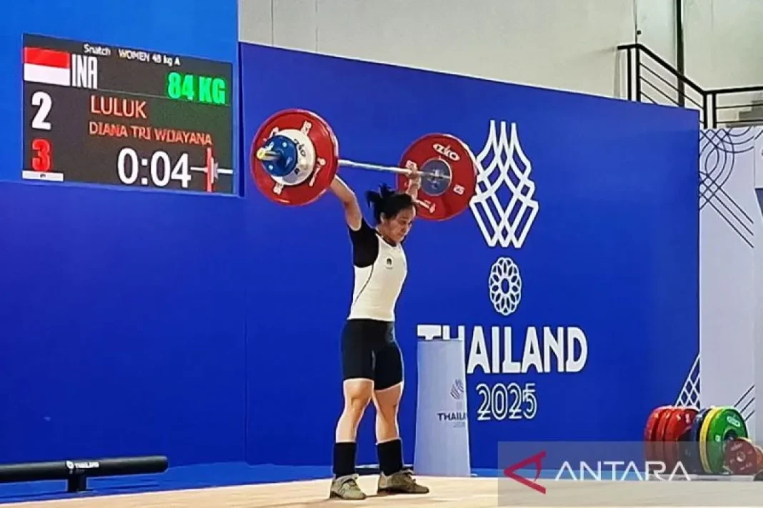 Luluk dan Juliana buka perburuan medali angkat besi Indonesia