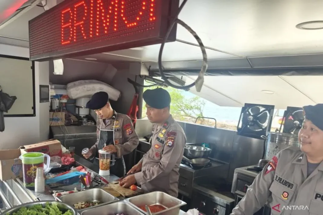 Polri sediakan 300 porsi makan per hari dukung operasi SAR jurnalis