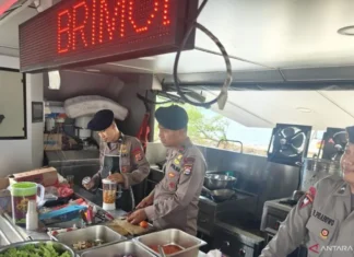 Polri Sediakan 300 Porsi Makan per Hari Dukung Operasi SAR Jurnalis