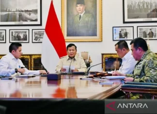 Prabowo Siapkan Kapal Induk, Helikopter dan Drone untuk Hadapi Bencana