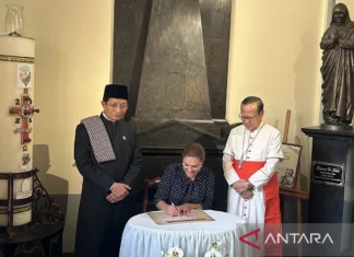 Putri Swedia Kagum Saksikan Simbol Toleransi Indonesia