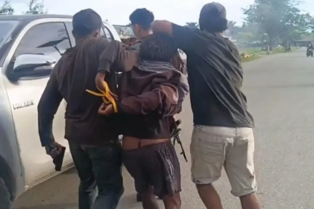 Satgas Damai Cartenz tangkap anggota KKB terduga penembak ASN