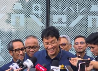 Catatan Abah Dahlan: “Teknokrat Plus”