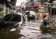 Kemenlu Sebut Ada WNI Terdampak Banjir di Bangkok, Thailand