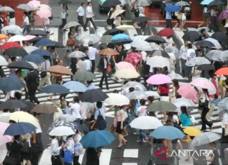 Tokyo Susun Perda Larangan Buang Sampah Sembarangan