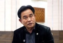 Yusril Ingatkan WNI Waspadai Tawaran Kerja Bergaji Tinggi ke LN