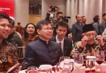 Catatan Abah Dahlan: “Kacamata Mata”