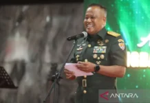 Prabowo Lantik Saleh Mustofa sebagai Wamentan