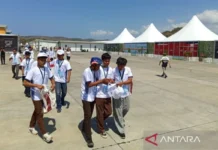 Puluhan Siswa SMKN Ramaikan Paddock Tour GP Indonesia 2026