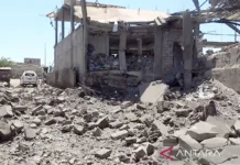 Yaman Lancarkan Sembilan Serangan Udara Menyasar Houthi di Taiz